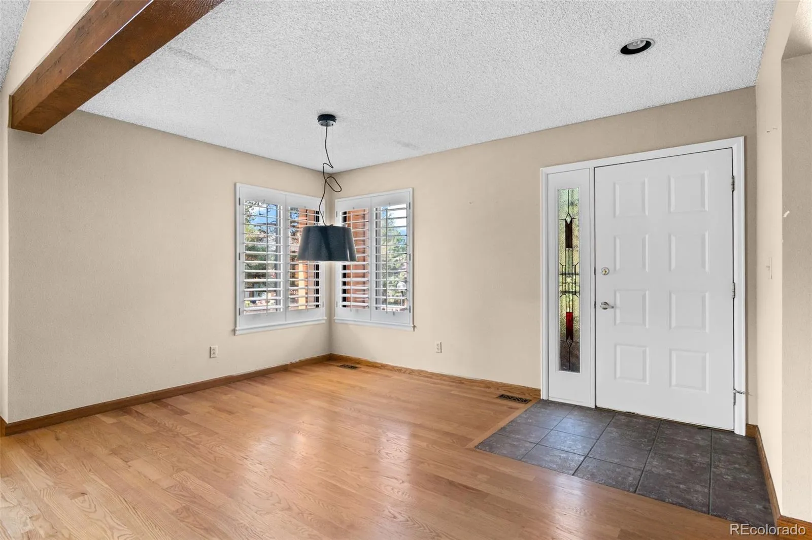 04102026152900 1600 5