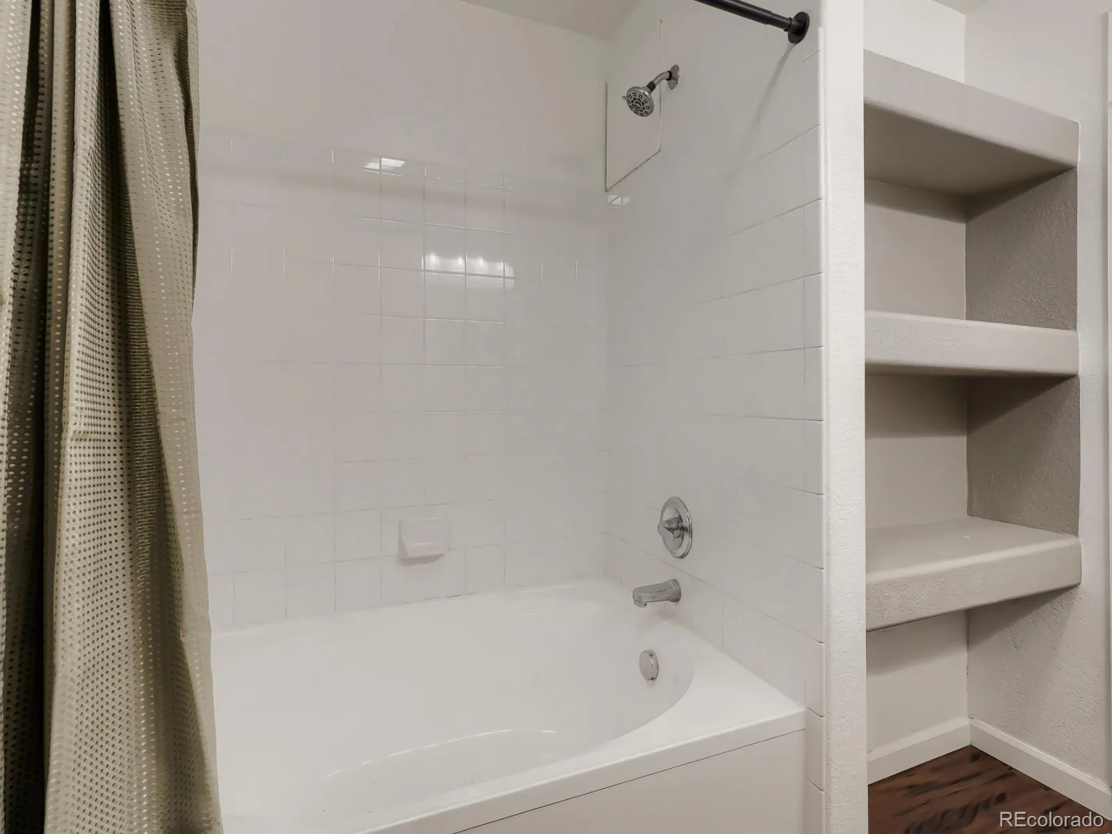 5255 Memphis Street #1222 #12 Denver CO 80239 | MLS #REC9840860 06102026193541 1600 10
