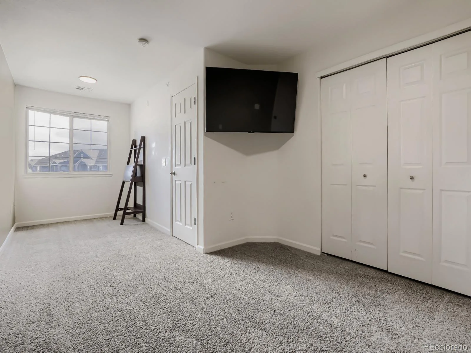 5255 Memphis Street #1222 #12 Denver CO 80239 | MLS #REC9840860 06102026193541 1600 14