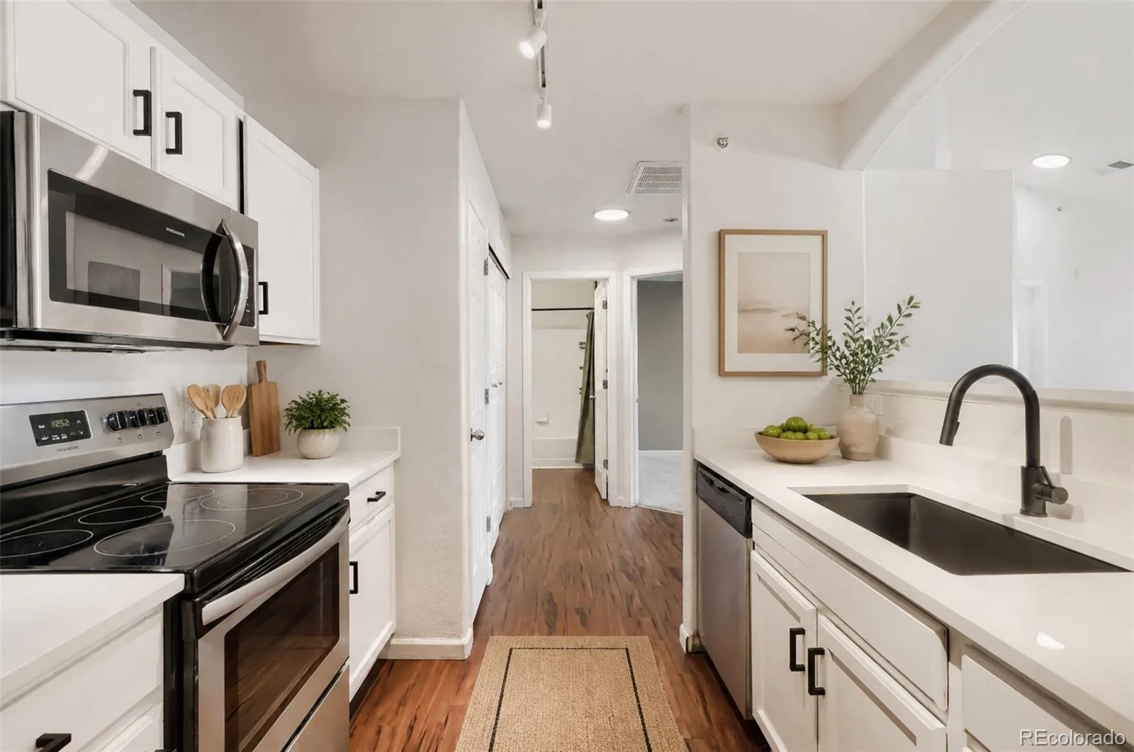 5255 Memphis Street #1222 #12 Denver CO 80239 | MLS #REC9840860 06102026193541 1600 2