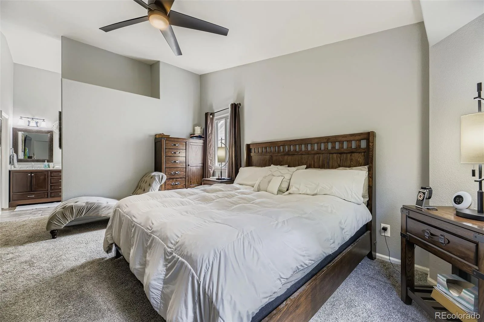 18984 E Oak Creek Way Parker CO 80134 | MLS #REC9841507 08262026165812 1600 15