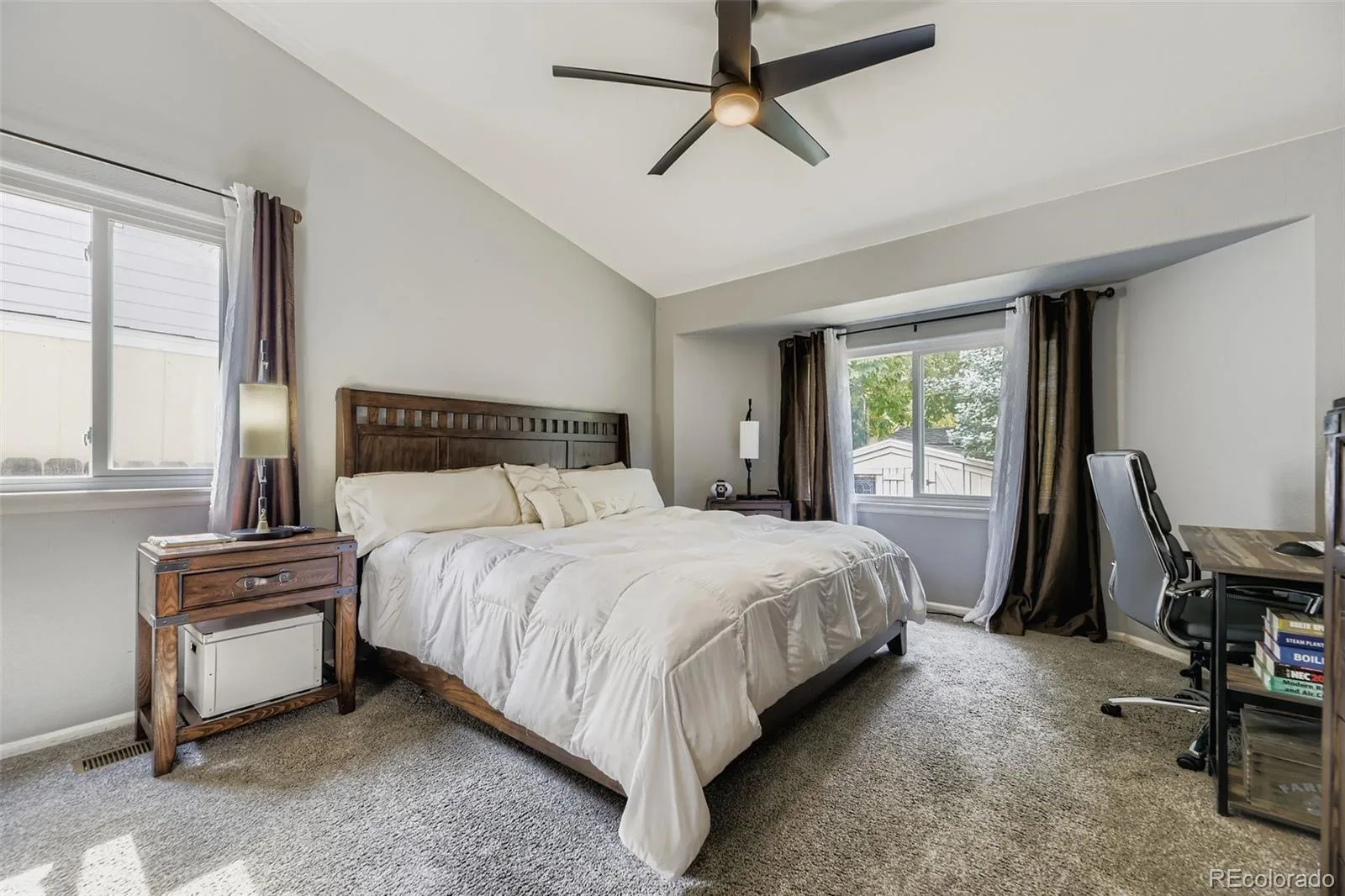 18984 E Oak Creek Way Parker CO 80134 | MLS #REC9841507 08262026165812 1600 17