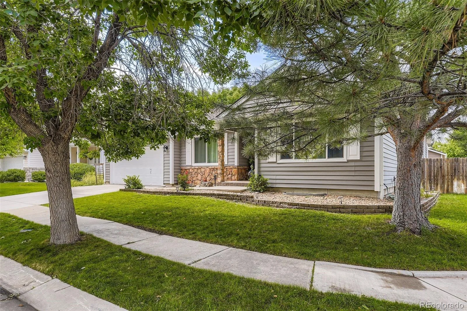 18984 E Oak Creek Way Parker CO 80134 | MLS #REC9841507 08262026165812 1600 20