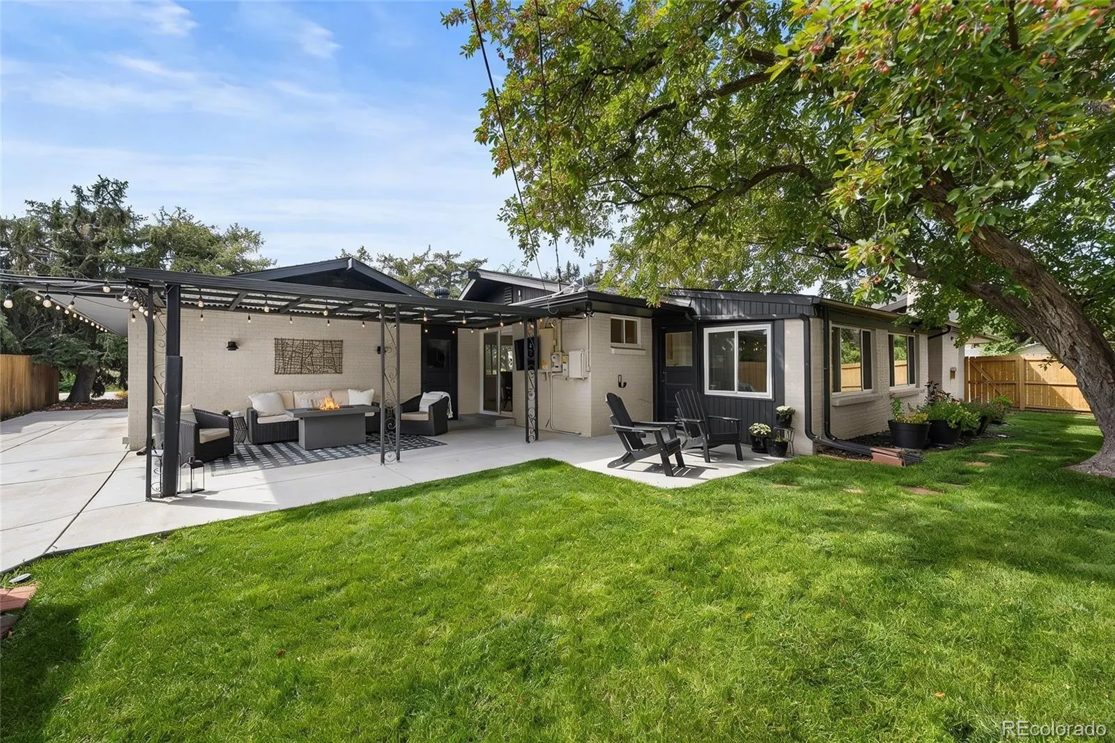 04122026080115 1600 46