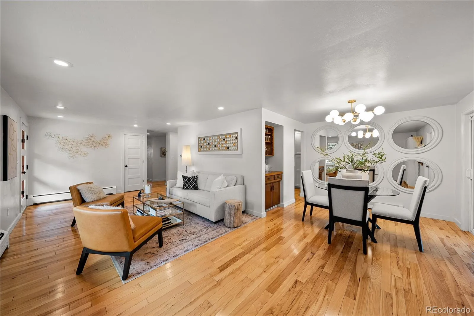 04122026080115 1600 9