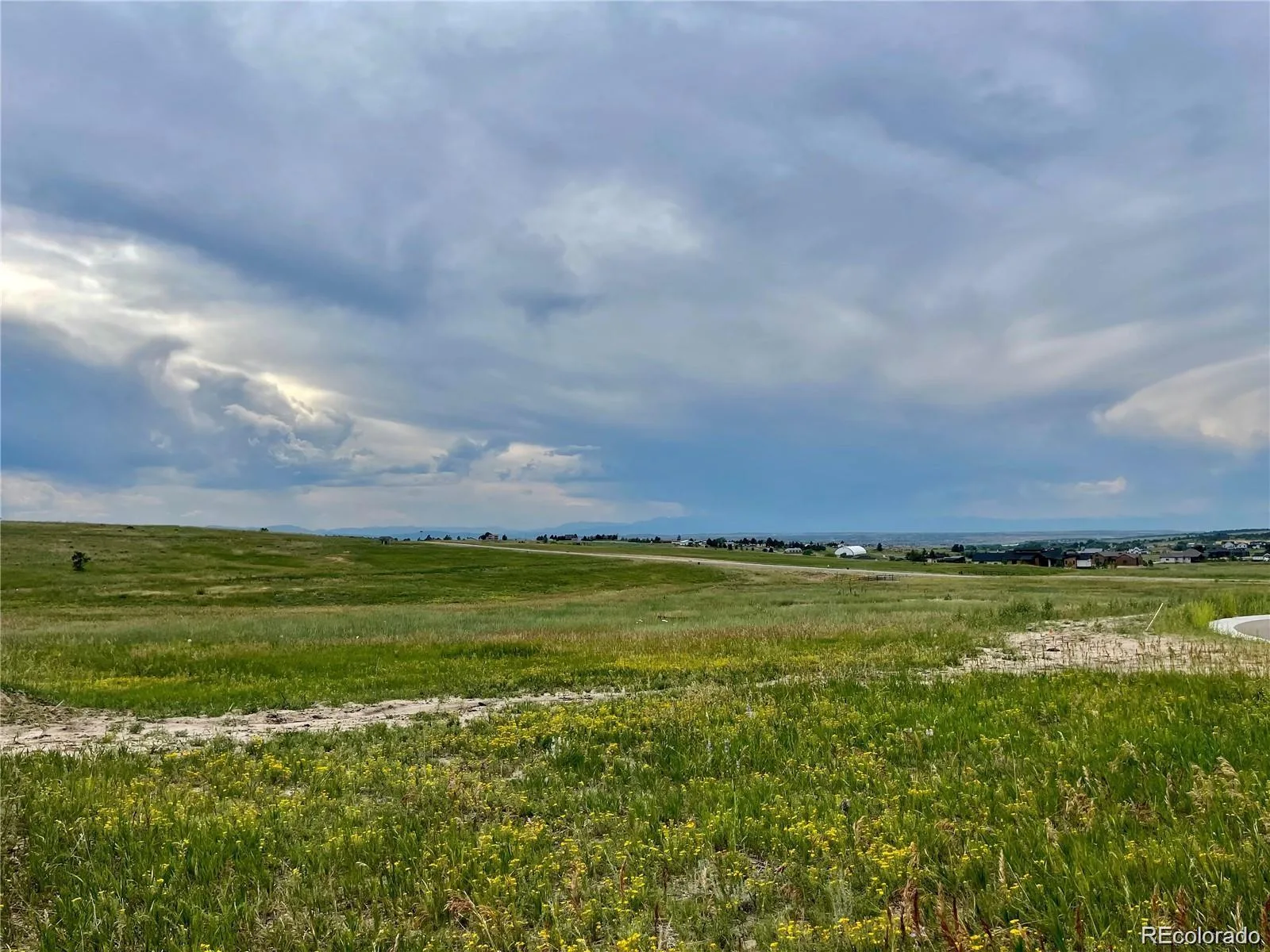 2379 Fox View Trail Franktown CO 80116 | MLS #REC9842903 06202026001402 1600 4