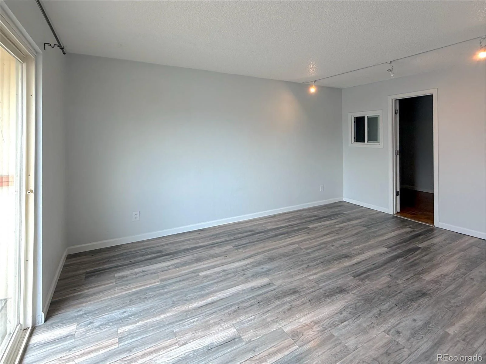 10211 Ura Lane #3-303 Thornton CO 80260 | MLS #REC9843054 07232026032354 1600 8
