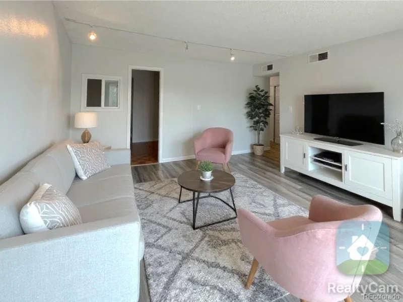 10211 Ura Lane #3-303 Thornton CO 80260 | MLS #REC9843054 07232026032354 800 6