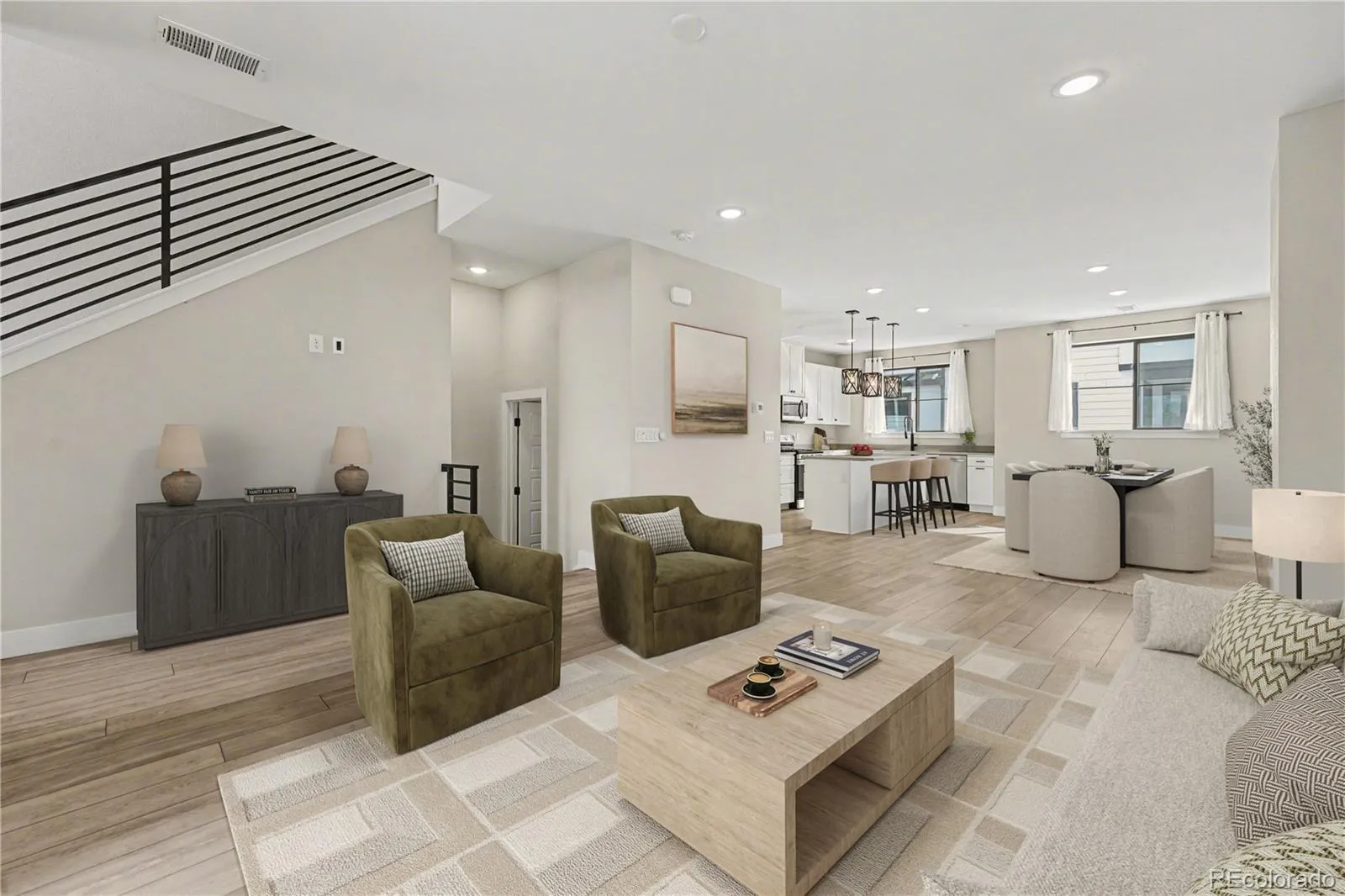 04112026172236 1600 2