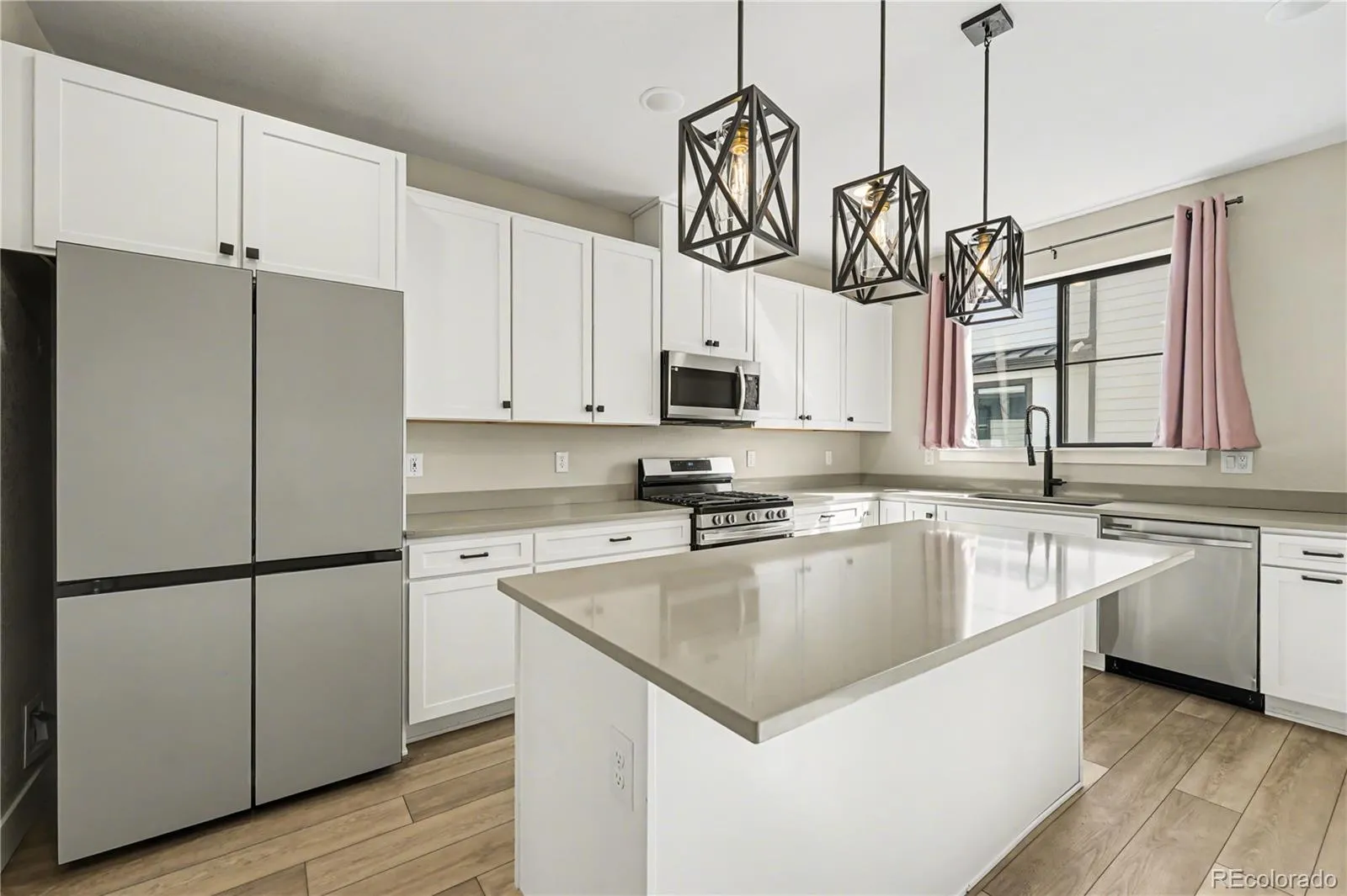 04112026172236 1600 5