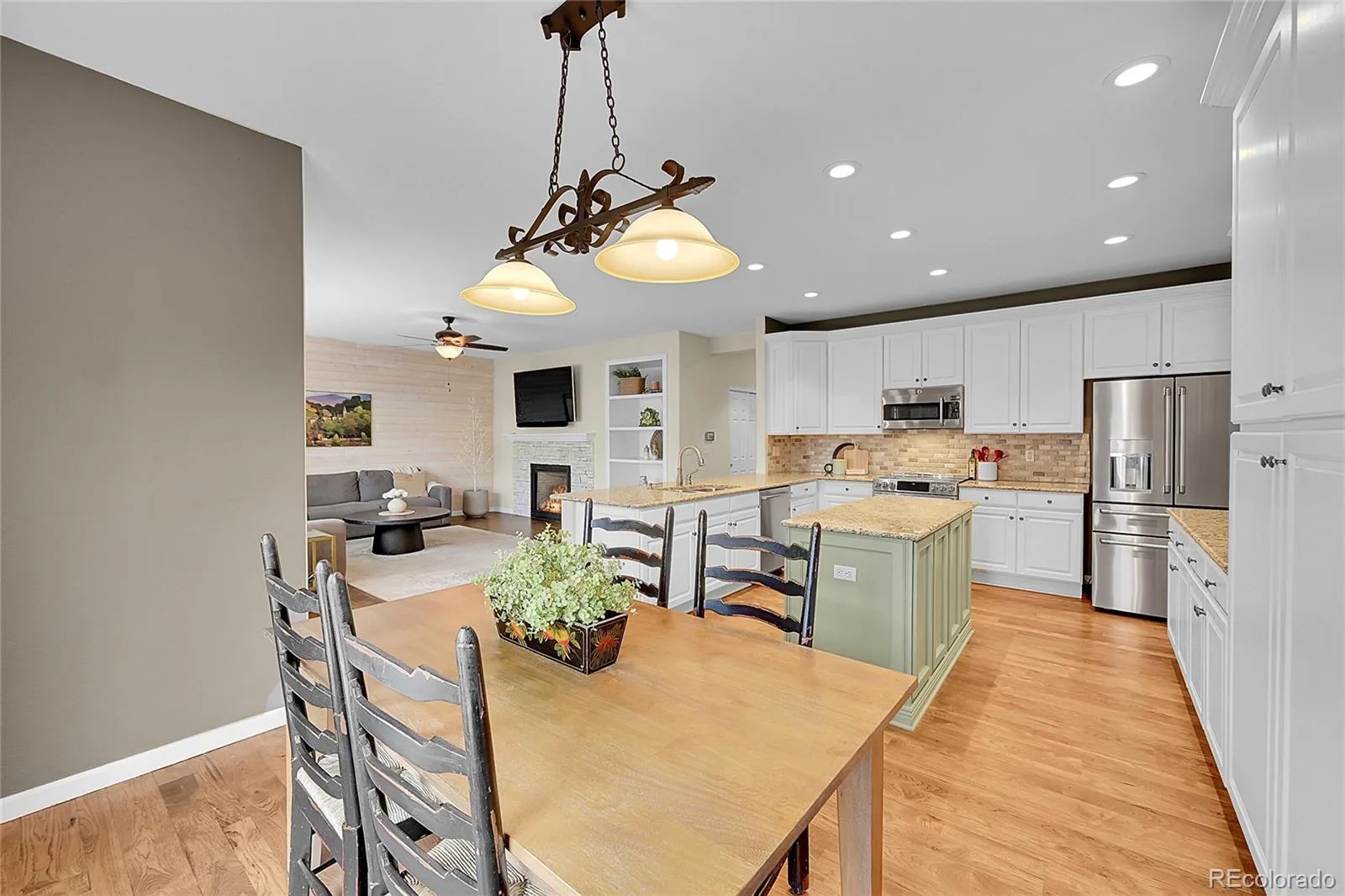 9424 S Hackberry Lane Highlands Ranch CO 80129 | MLS #REC9844353 08172026190616 1600 15