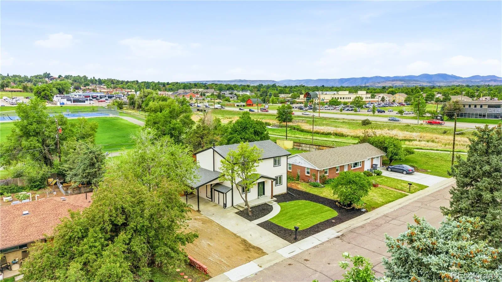 9870 W 41st Avenue Wheat Ridge CO 80033 MLS #REC9846358 05202026224116 1600 39