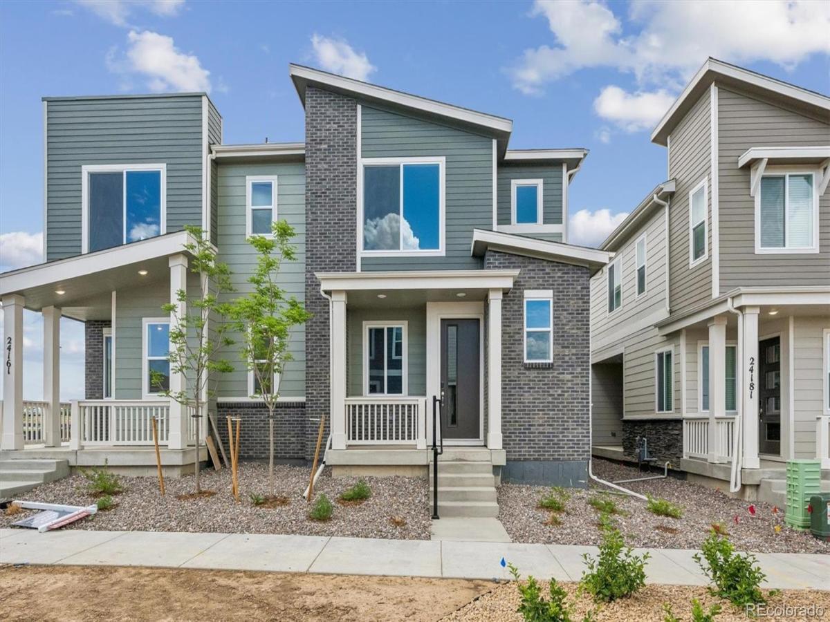 24171 E 30th Place Aurora CO 80019 | MLS #REC9847036 MLS #REC9847036 image #0