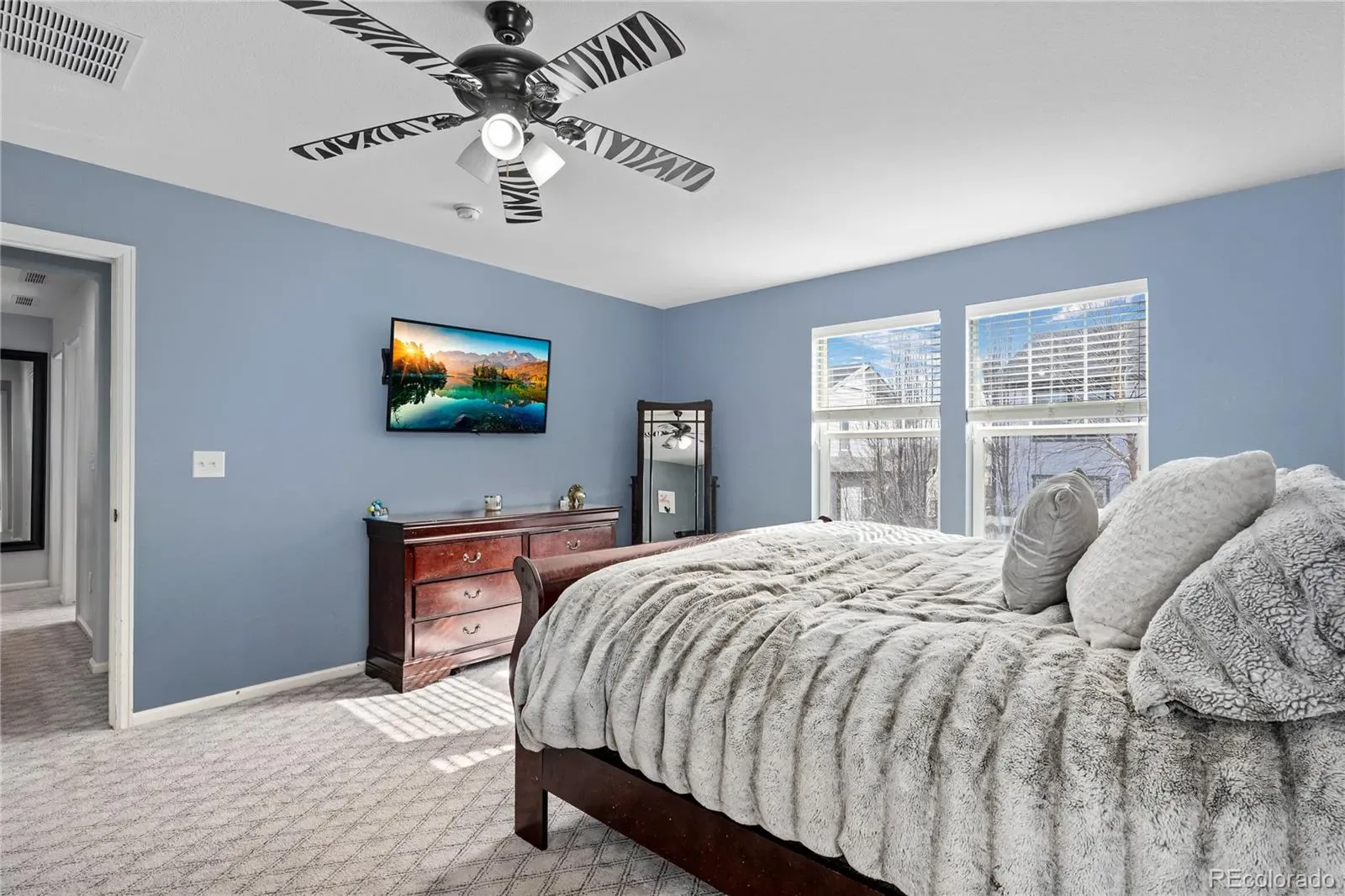 03282026002525 1600 24