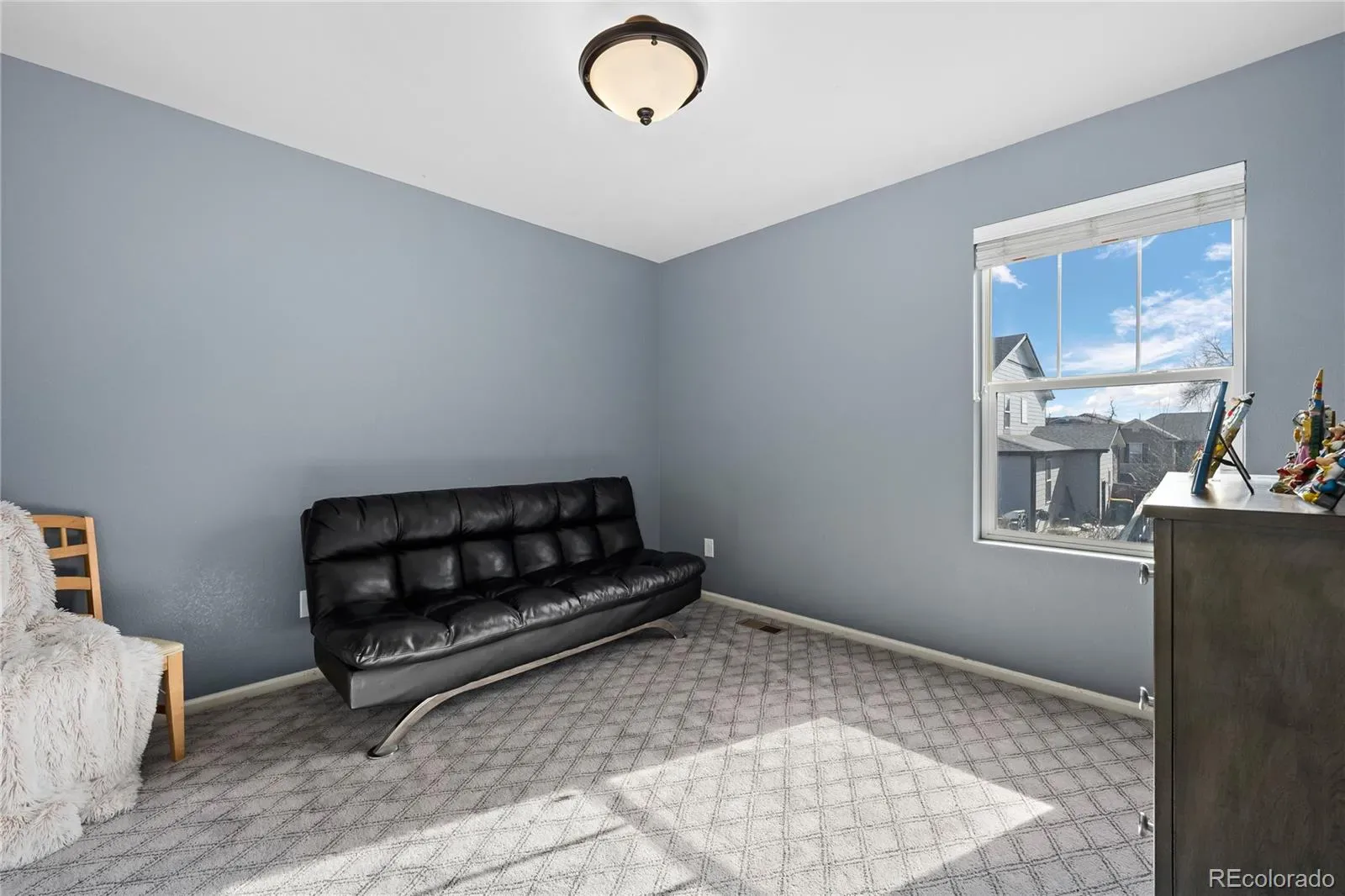 03282026002525 1600 32