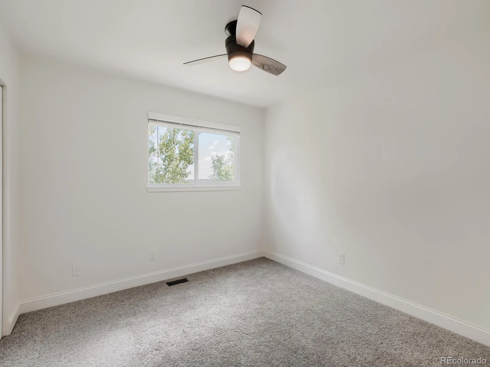 2248 S Jasper Way #B Aurora CO 80013 | MLS #REC9851400 05292026211146 1600 13
