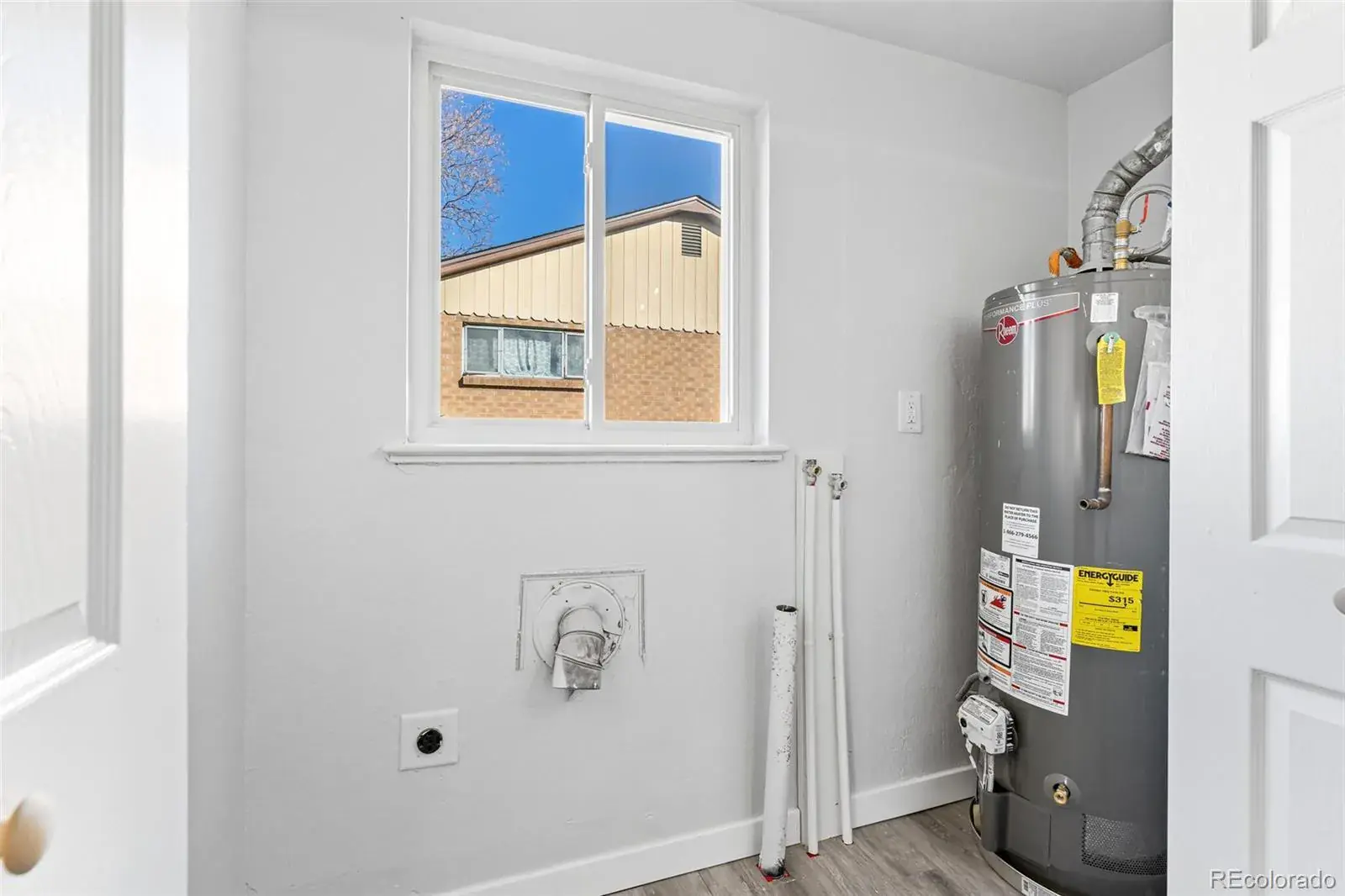 12152025214944 1600 6