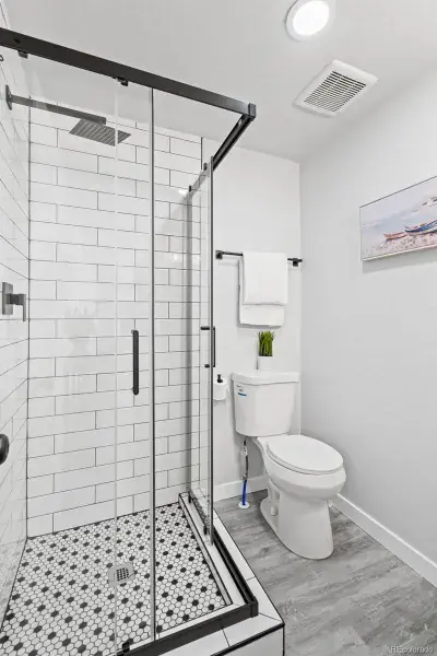 12152025214944 800 12