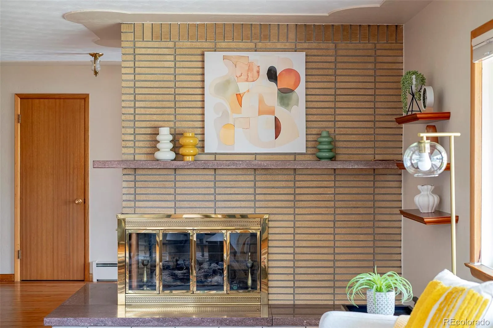 04122026182141 1600 10