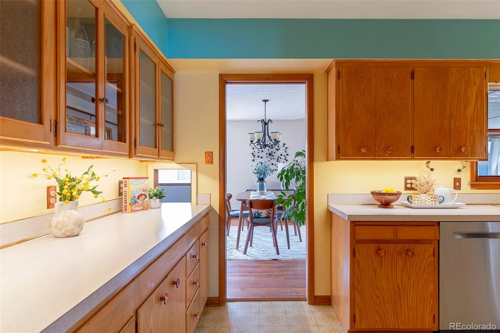 04122026182141 1600 17