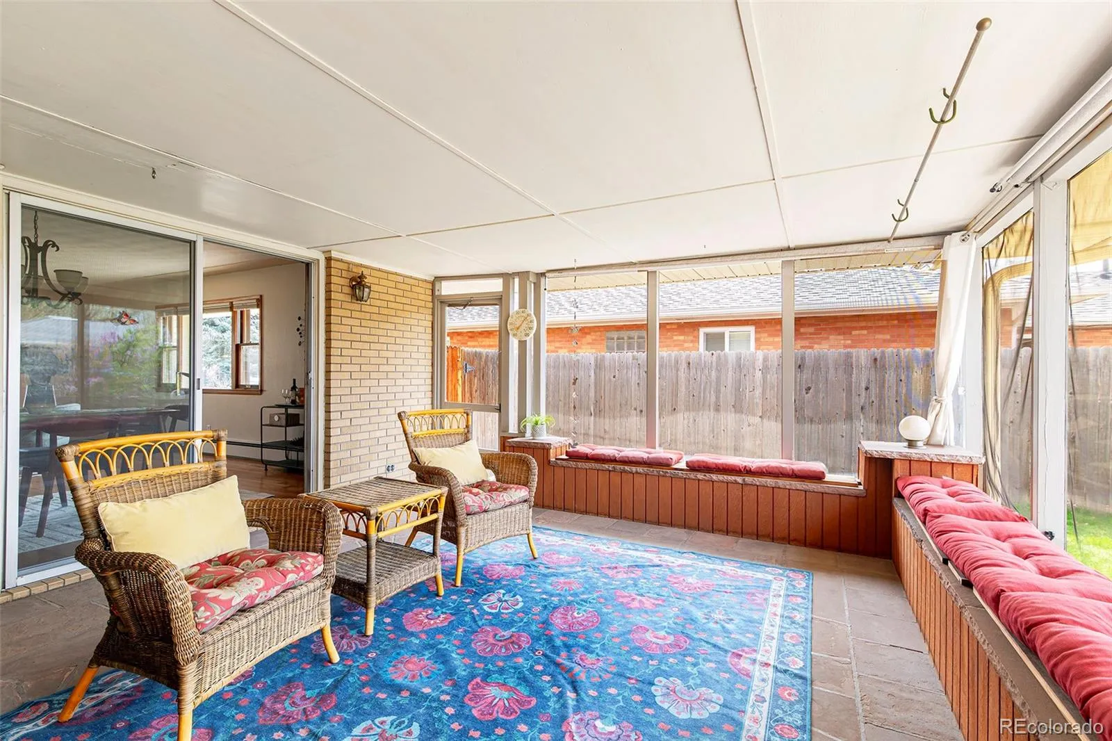 04122026182141 1600 23