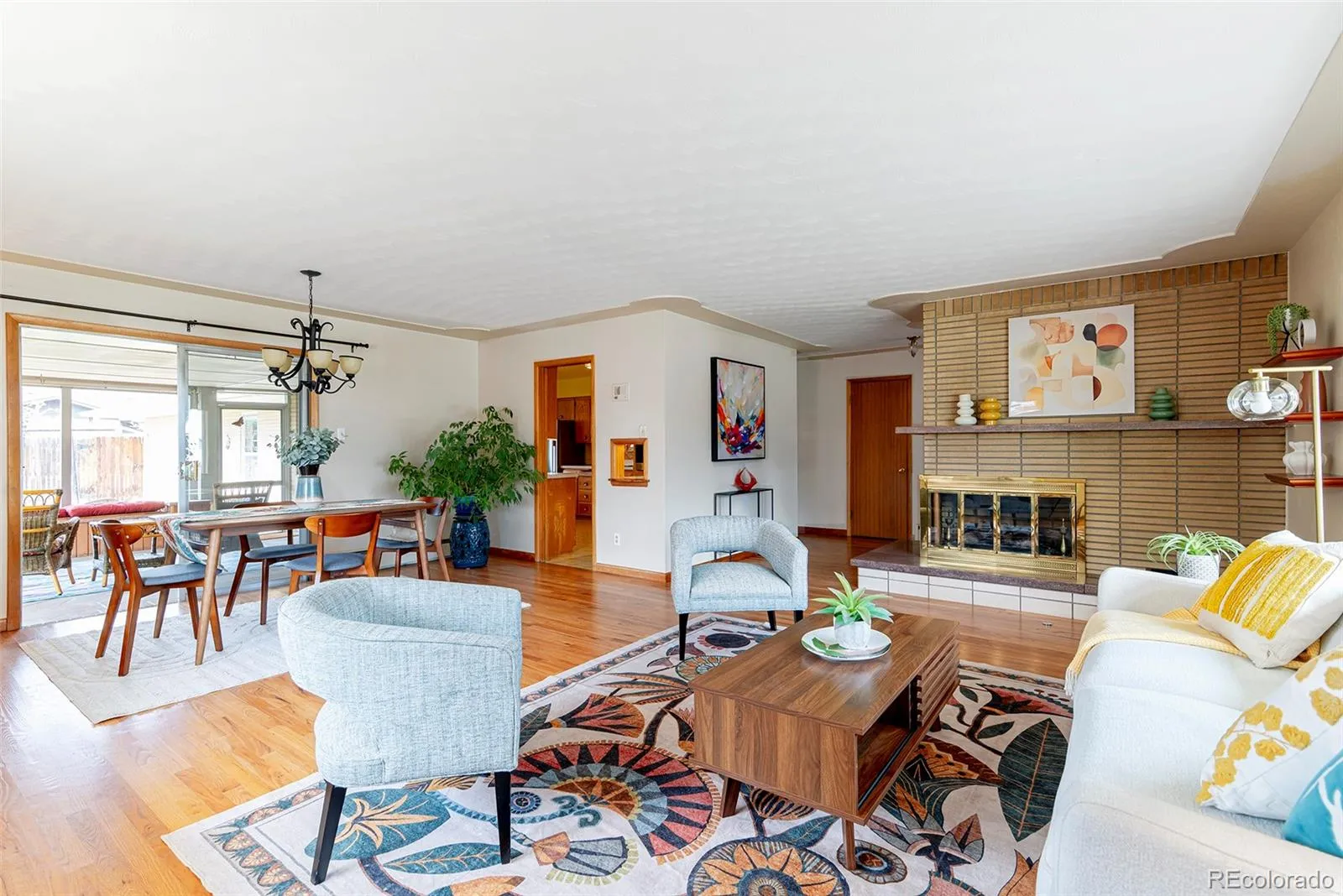 04122026182141 1600 7