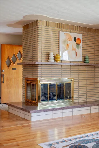 04122026182141 800 8