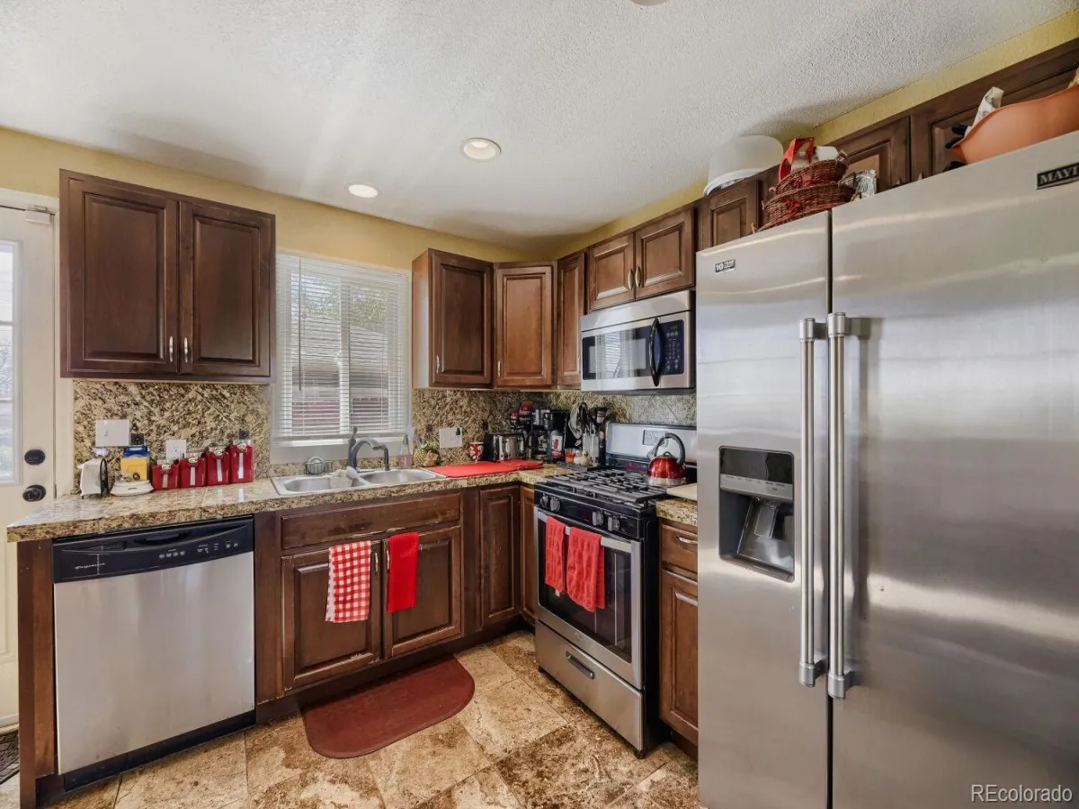 04152026180020 1200 10