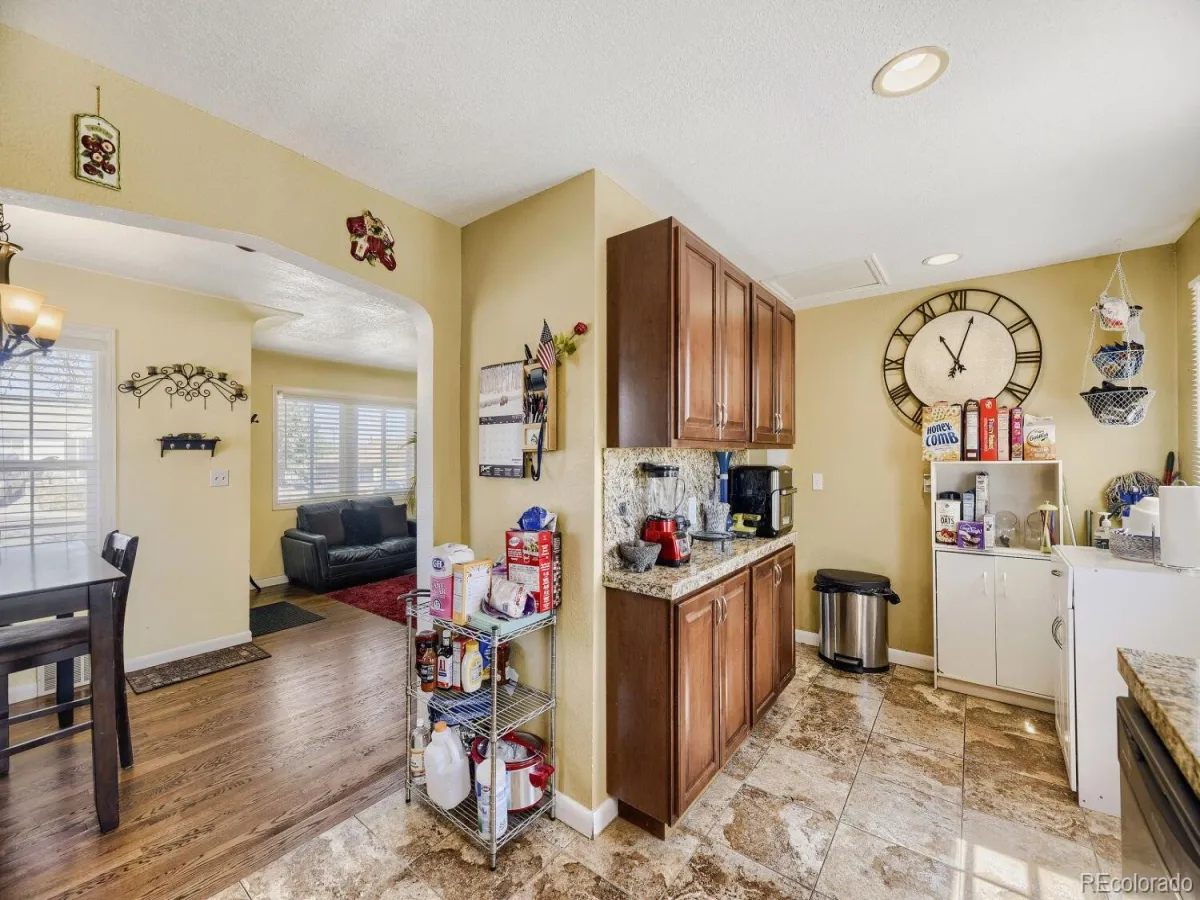 04152026180020 1200 12