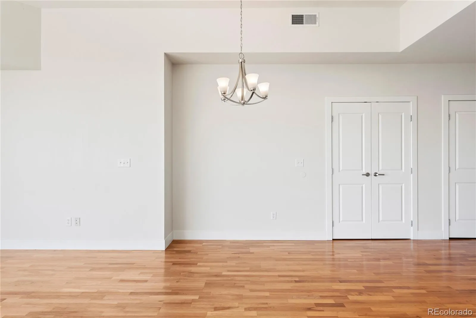 04182026170624 1600 19