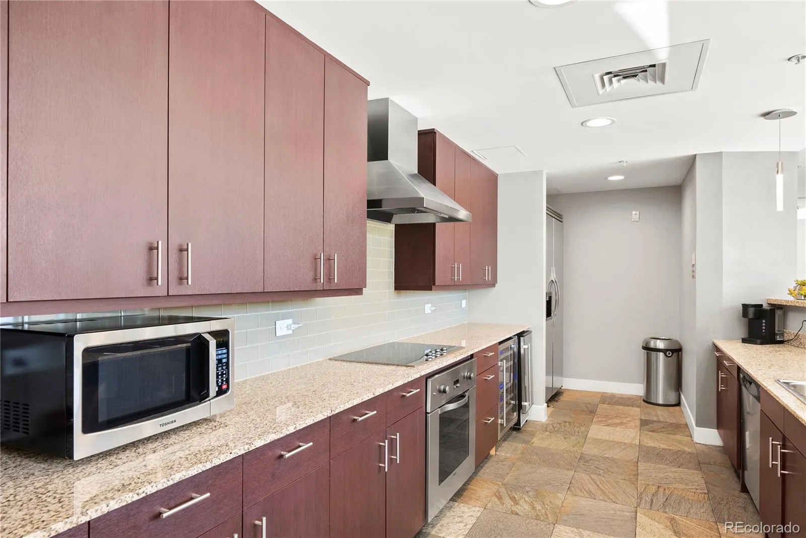 04182026170624 1600 35