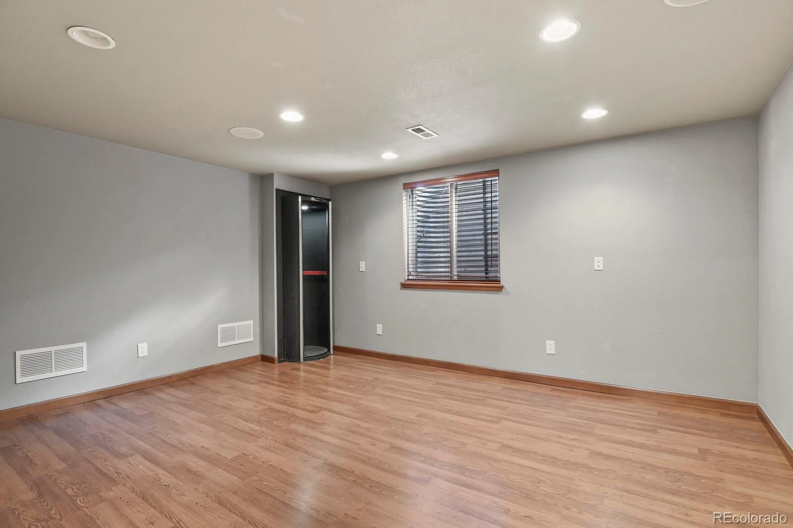 145 S Yarrow Street Lakewood CO 80226 | MLS #REC9858159 07202026004444 1600 1