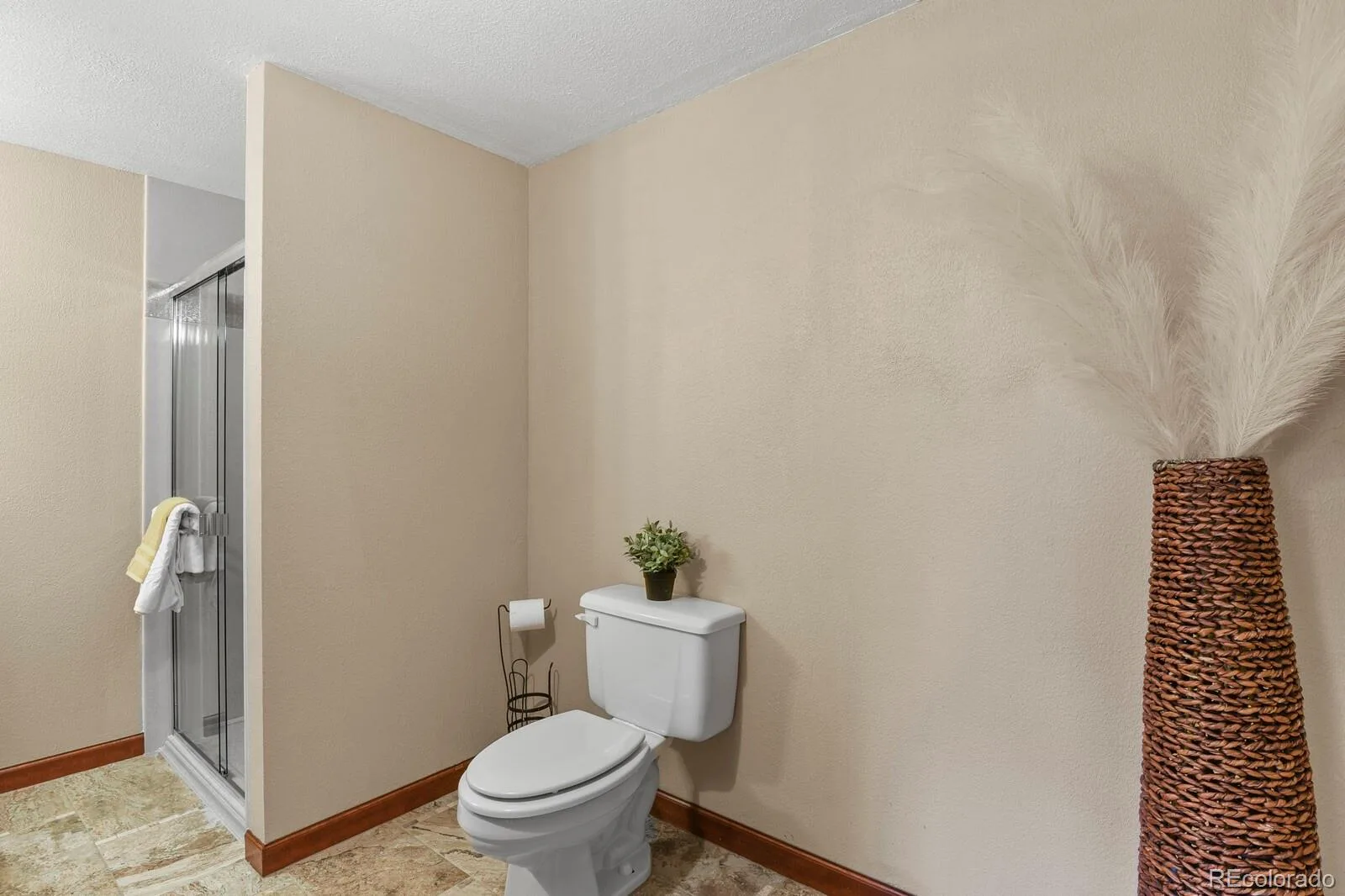 145 S Yarrow Street Lakewood CO 80226 | MLS #REC9858159 07202026004444 1600 24