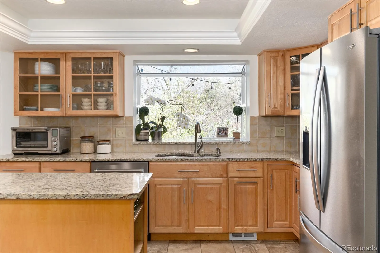 04032026222140 1600 12