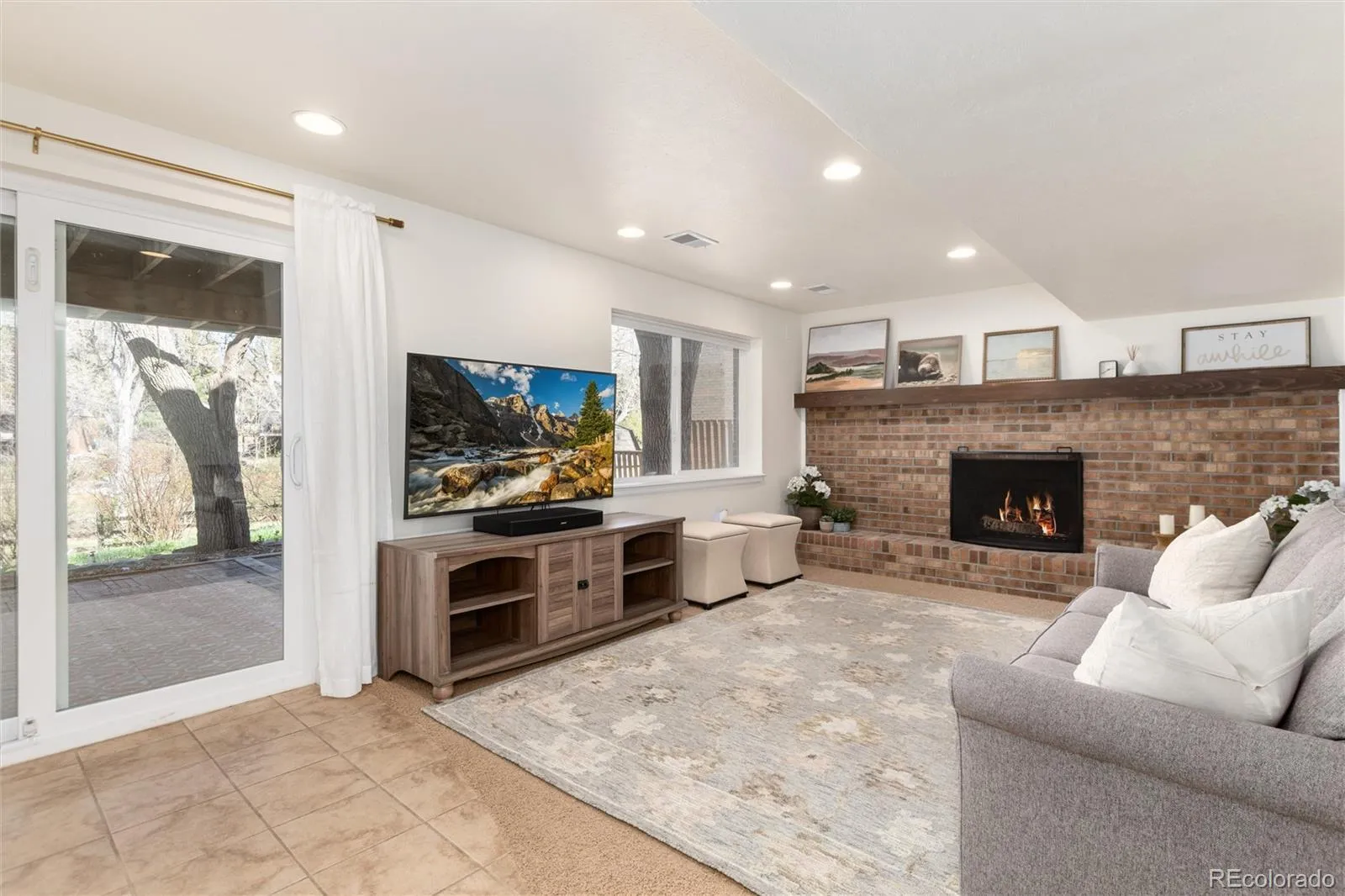 04032026222140 1600 25