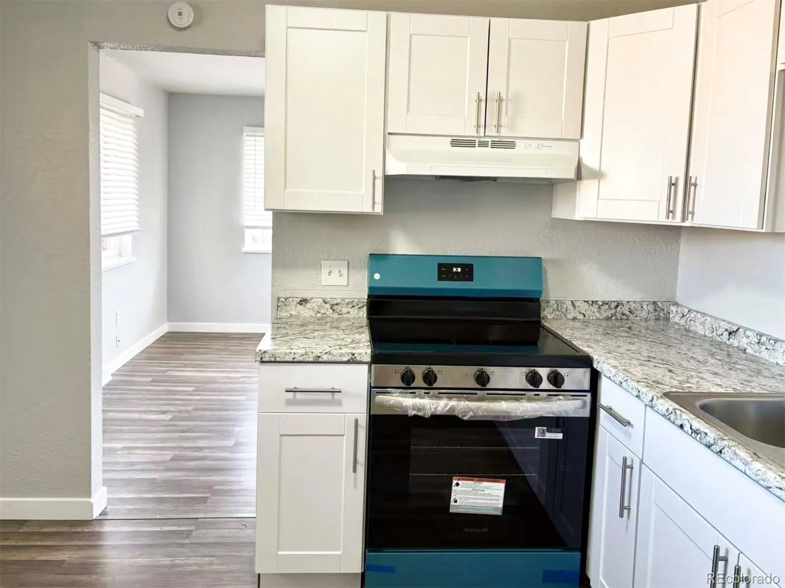 04182026182226 1600 12