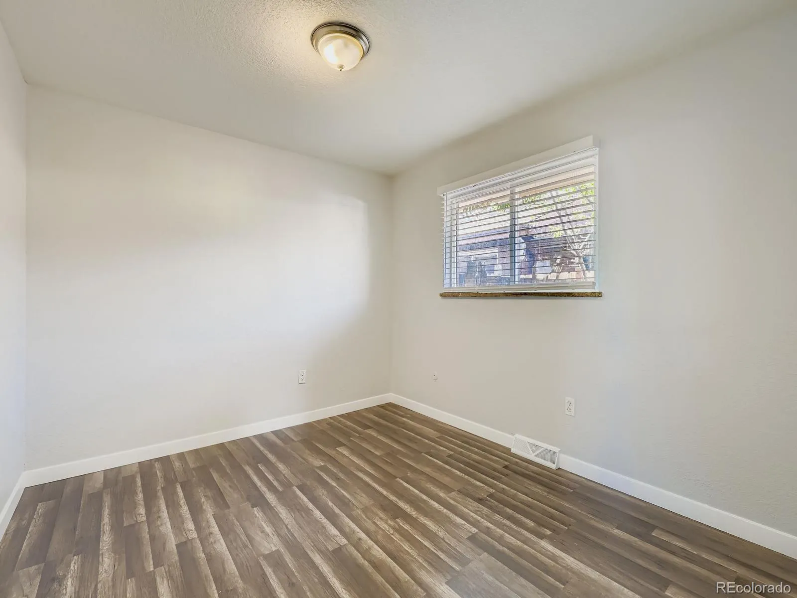 04182026182226 1600 17