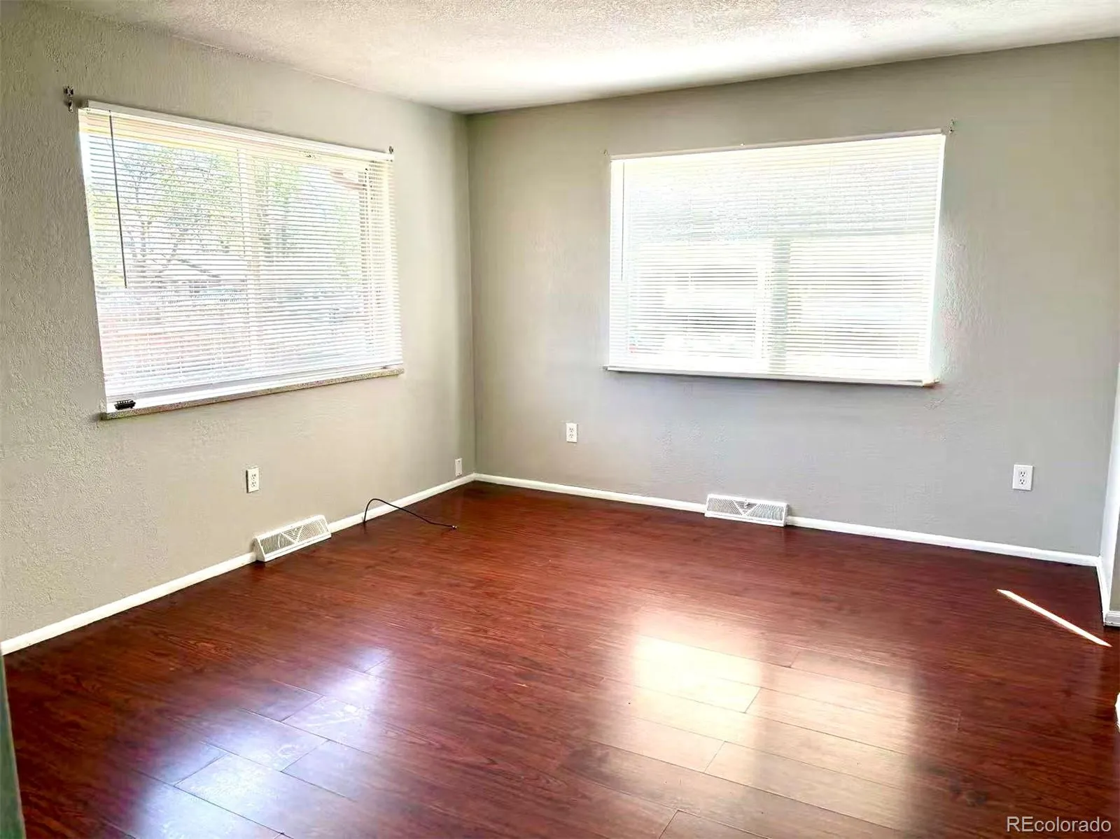 04182026182226 1600 27