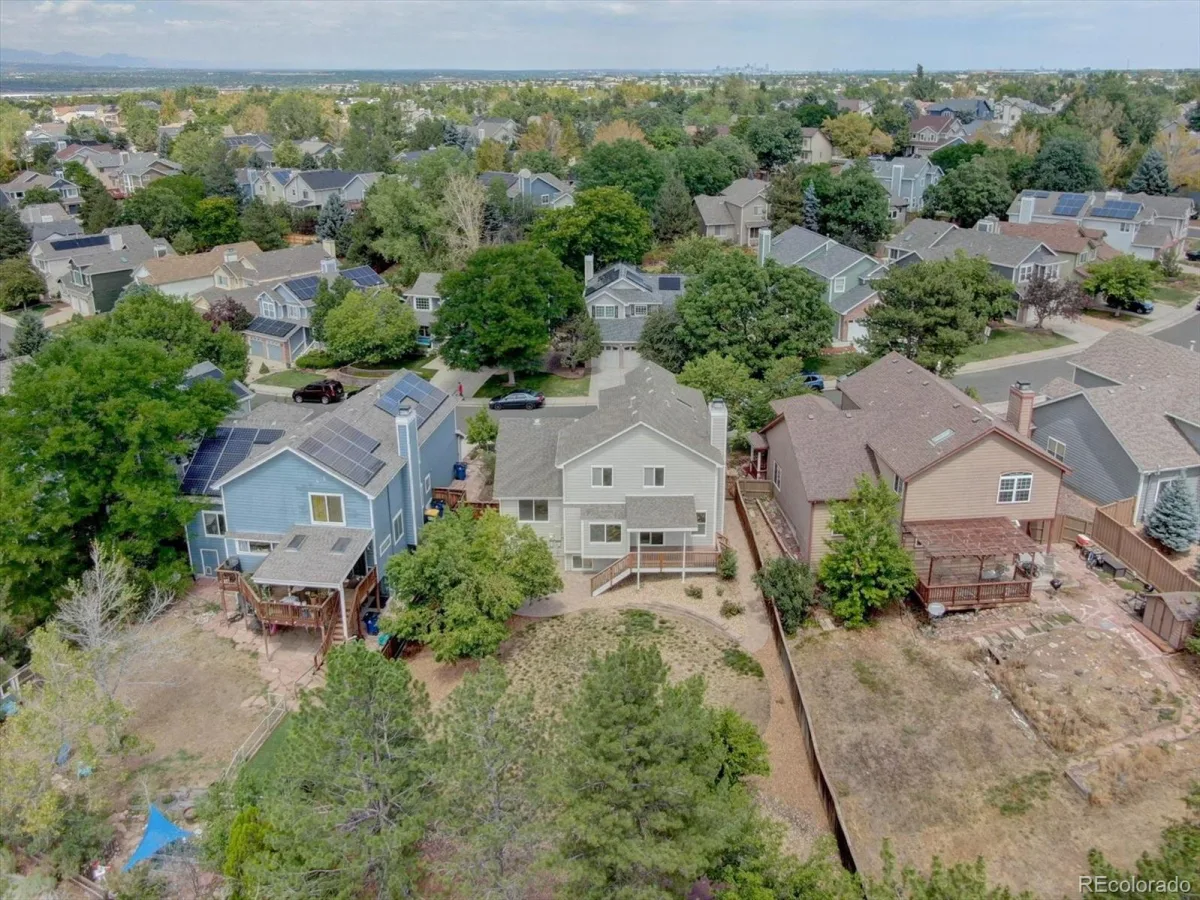 9927 Spring Hill Lane Highlands Ranch CO 80129 | MLS #REC9859488 08192026050002 1200 45