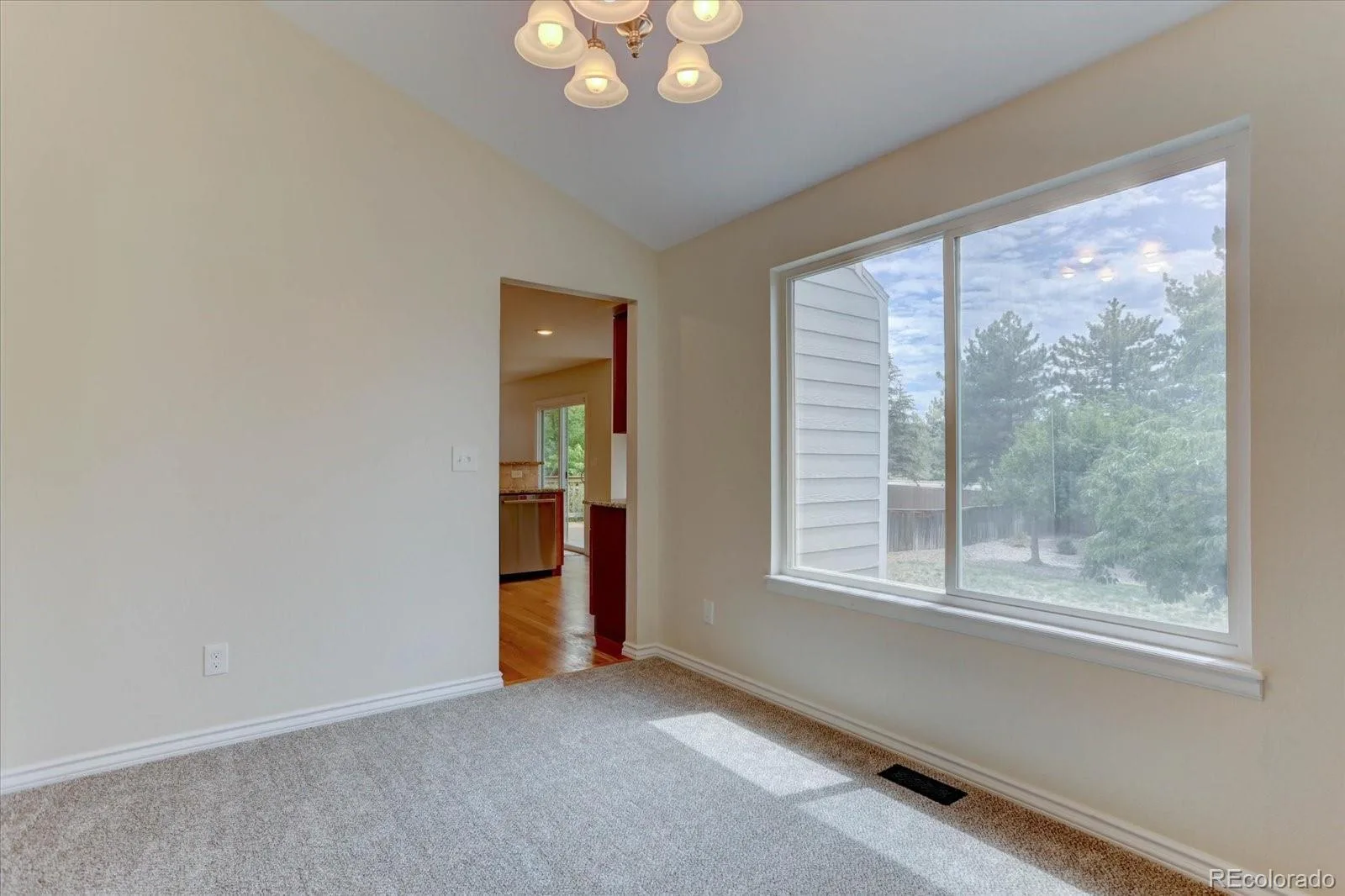 9927 Spring Hill Lane Highlands Ranch CO 80129 | MLS #REC9859488 08192026050002 1600 9