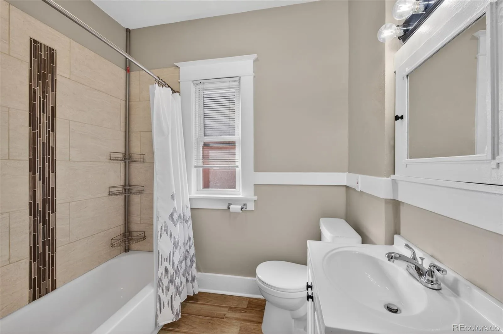 3042 W 38th Avenue Denver CO 80211 | MLS #REC9860907 08282026193624 1600 13