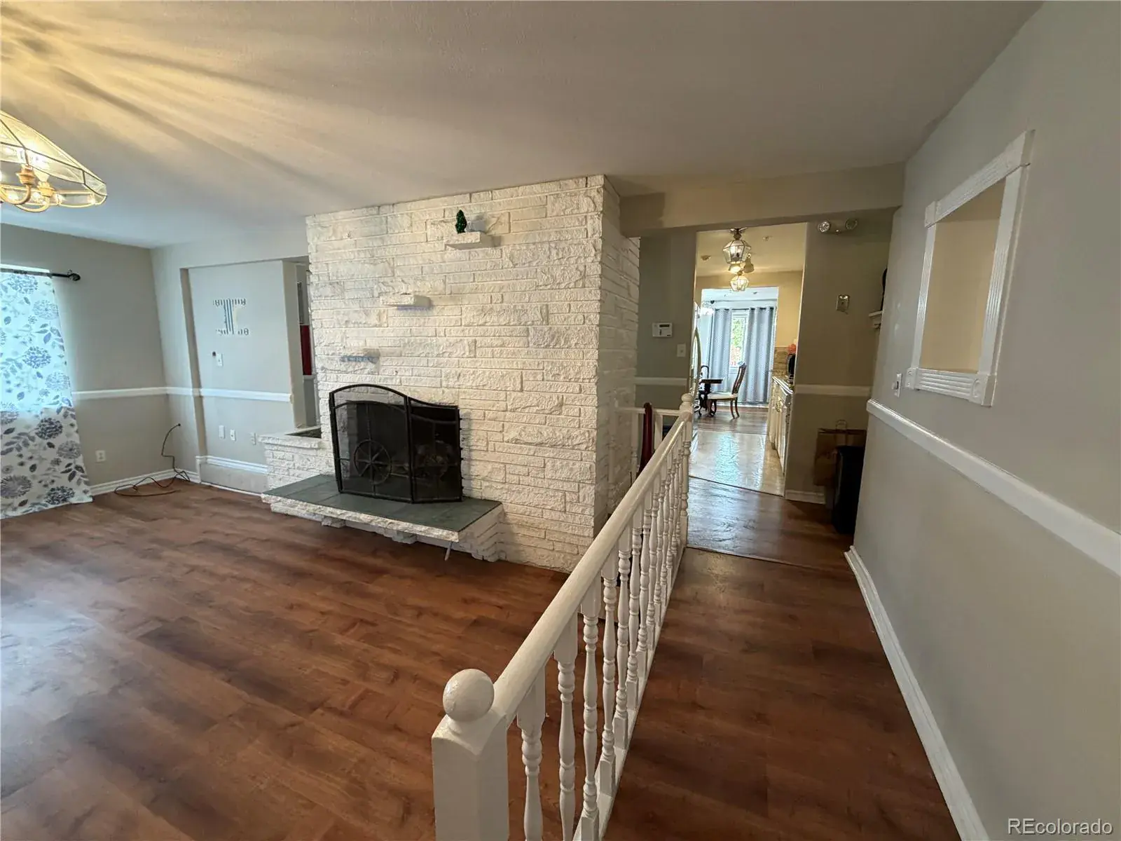 10112025034201 1600 14