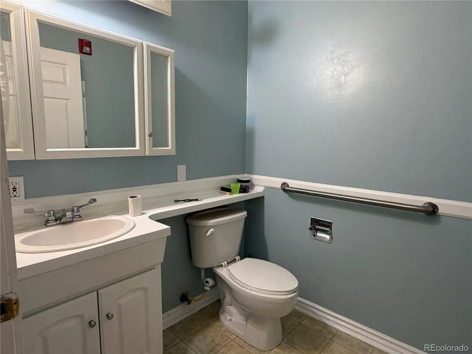 10112025034201 1600 25