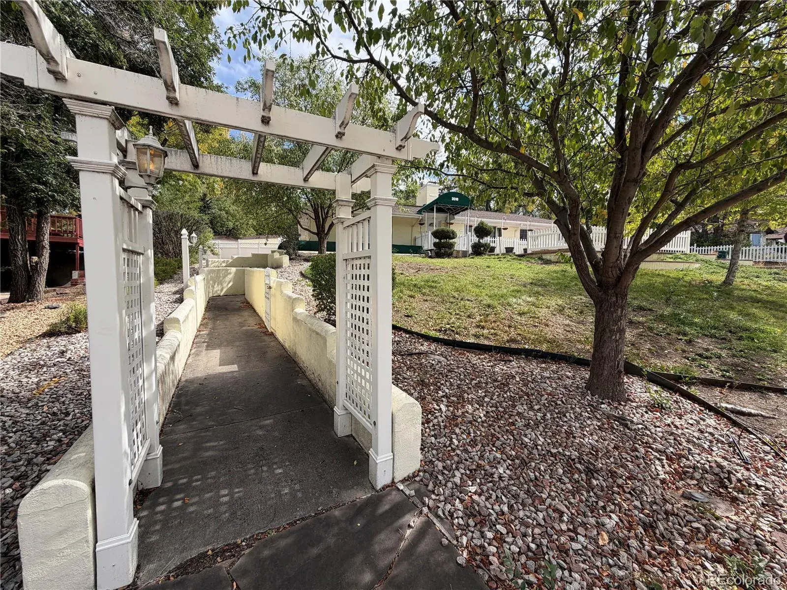 10112025034201 1600 45