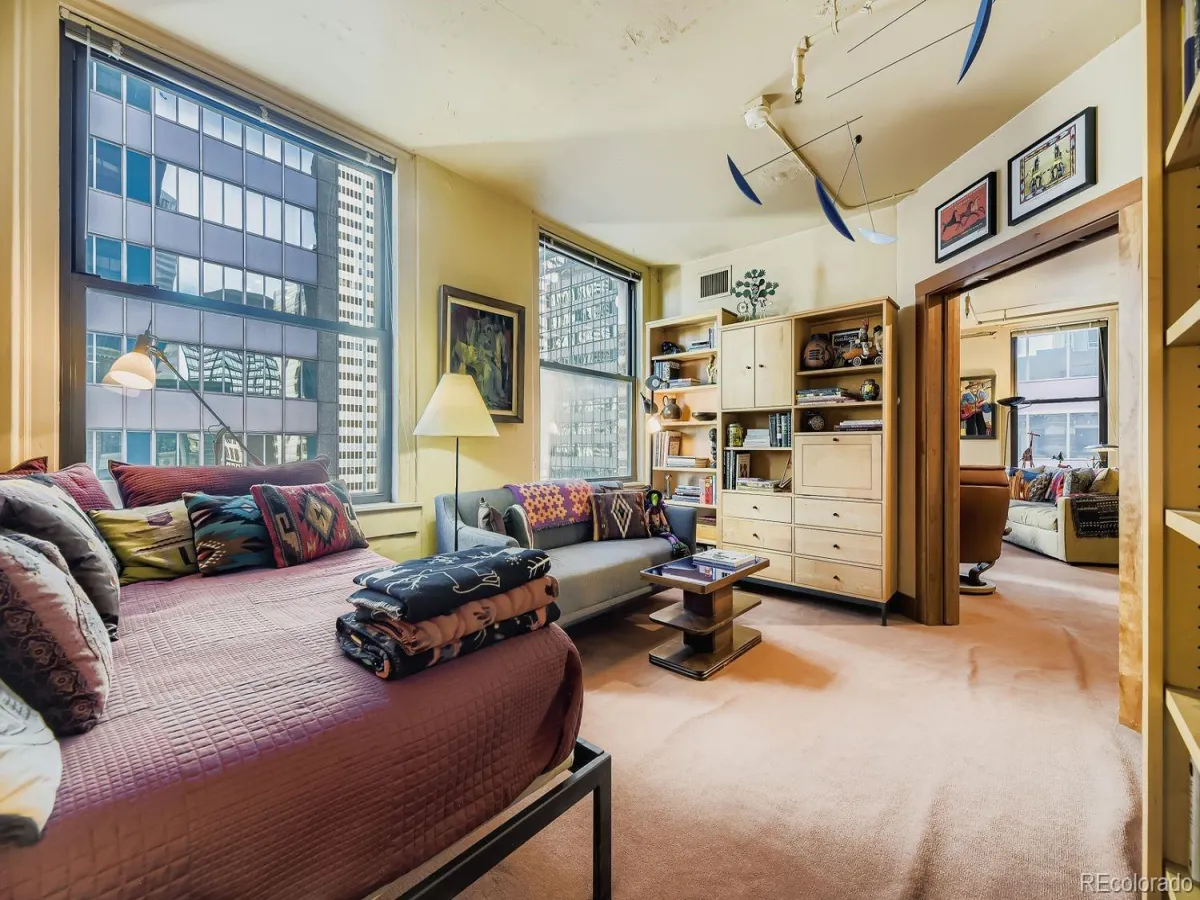 04212026175007 1200 16