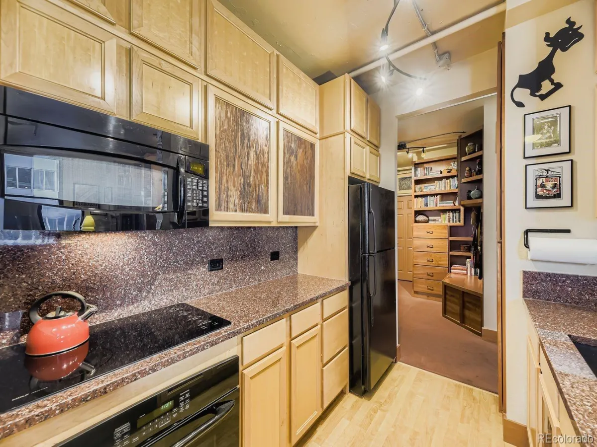 04212026175007 1200 4