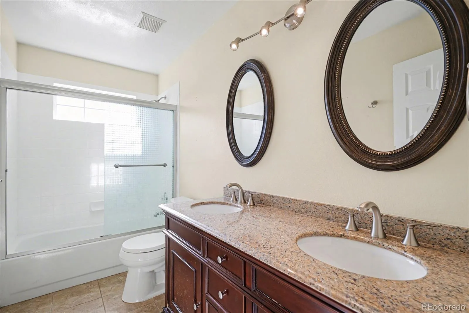 9231 Millcreek Court Highlands Ranch CO 80126 MLS #REC9863177 04292026212218 1600 28