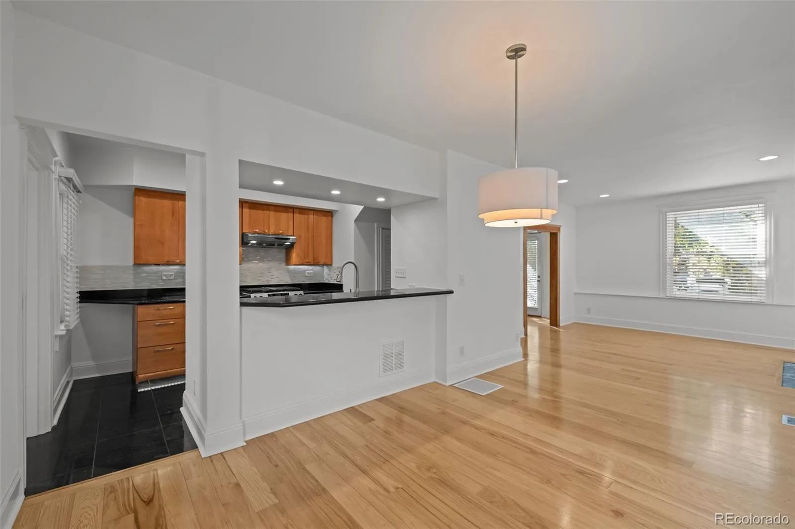 04142026185723 1600 11