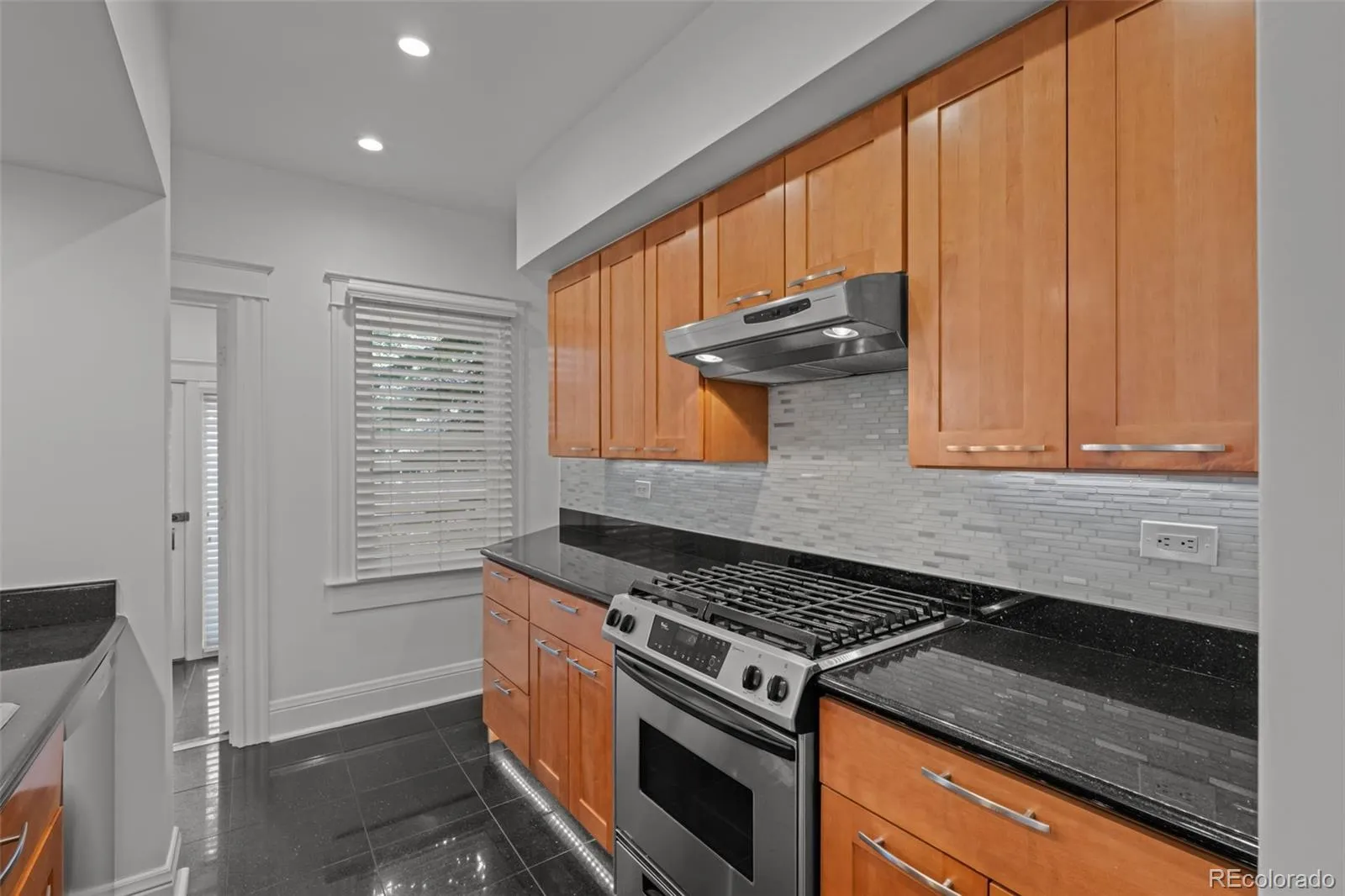 04142026185723 1600 19