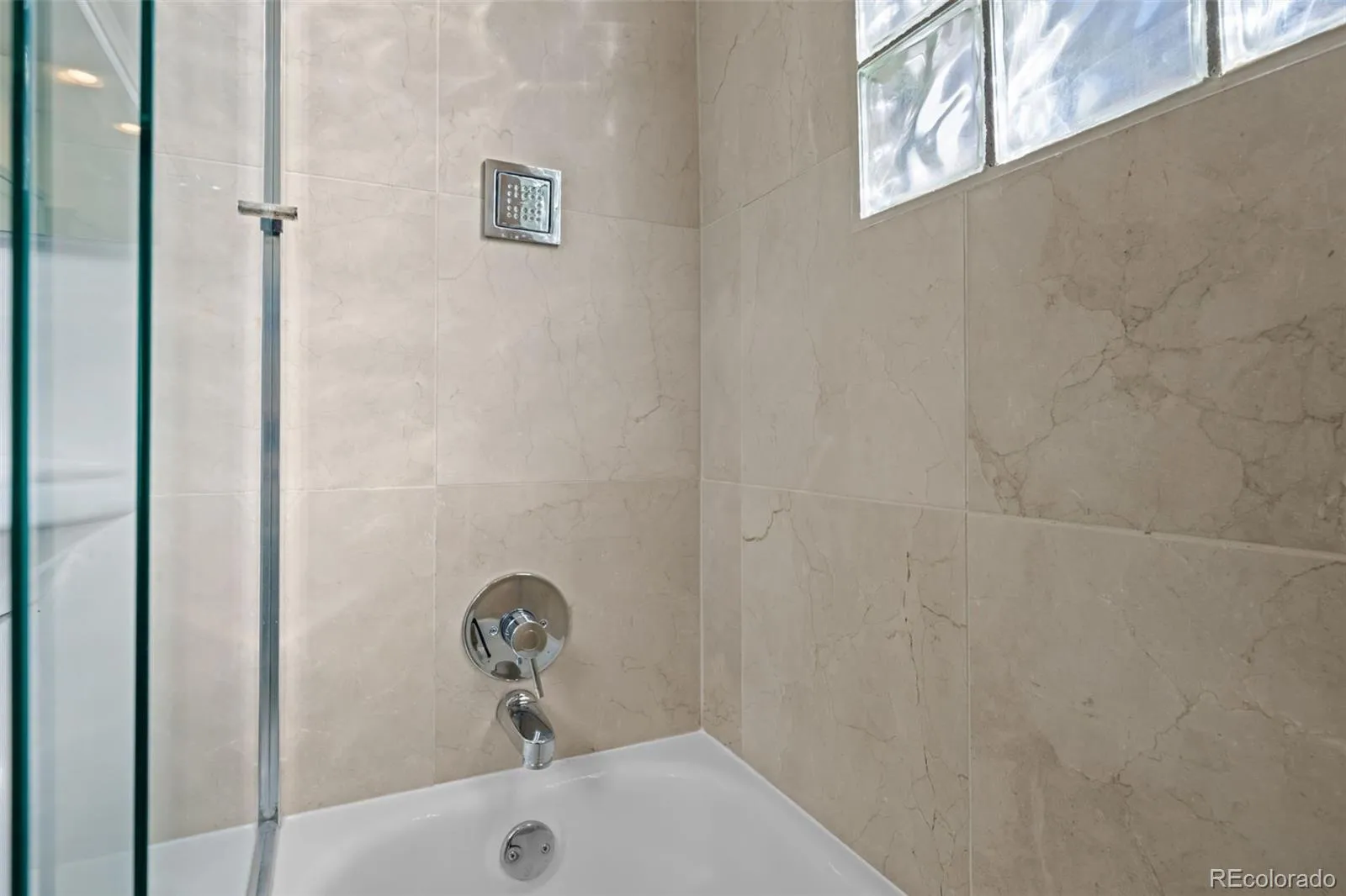 04142026185723 1600 31